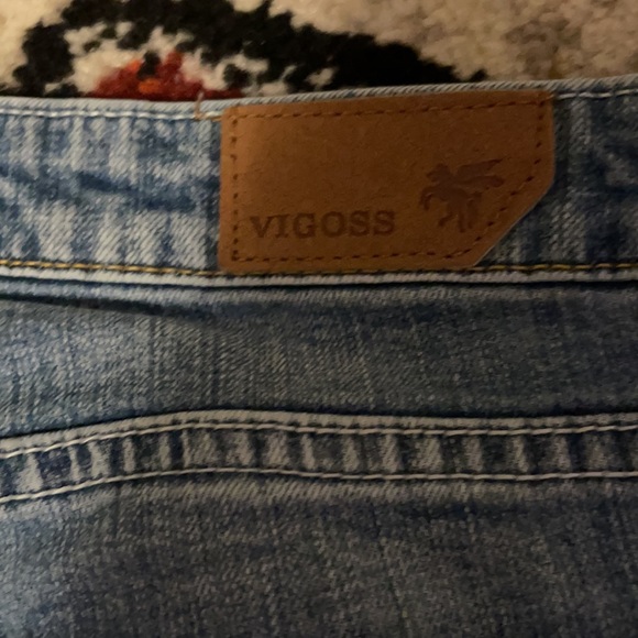 Capris 👖 BaCk To ScHoOL 🏫 - Picture 4 of 5